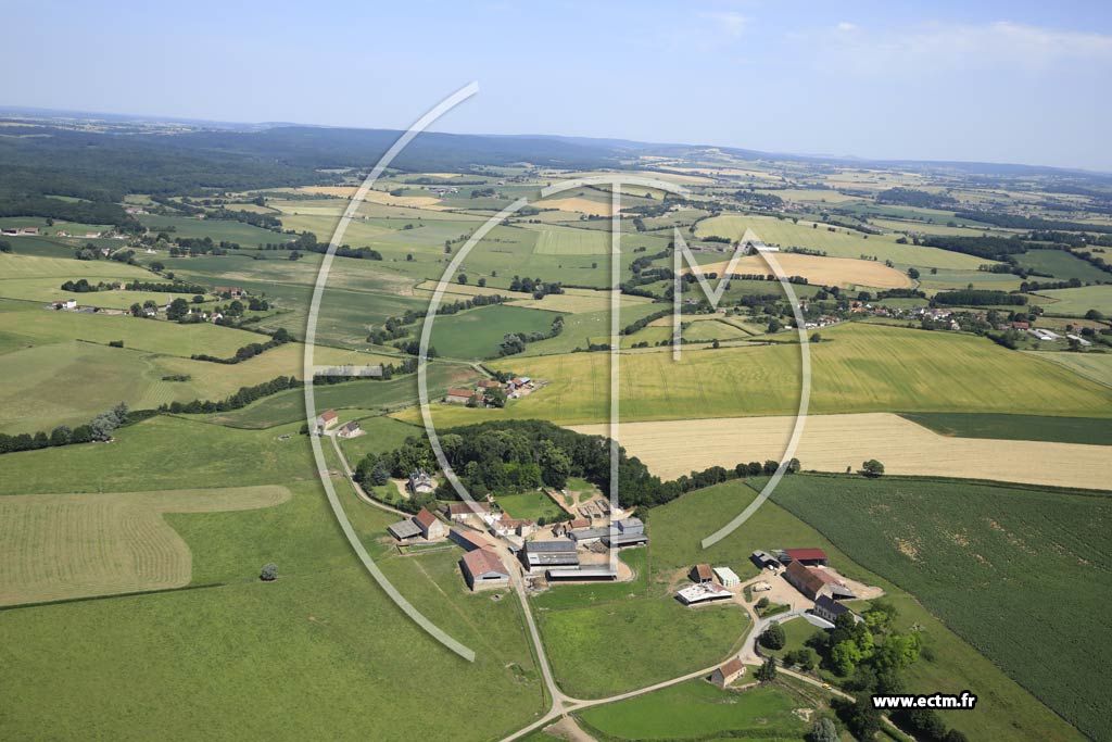 Photo arienne de Thianges (Les Nolats)