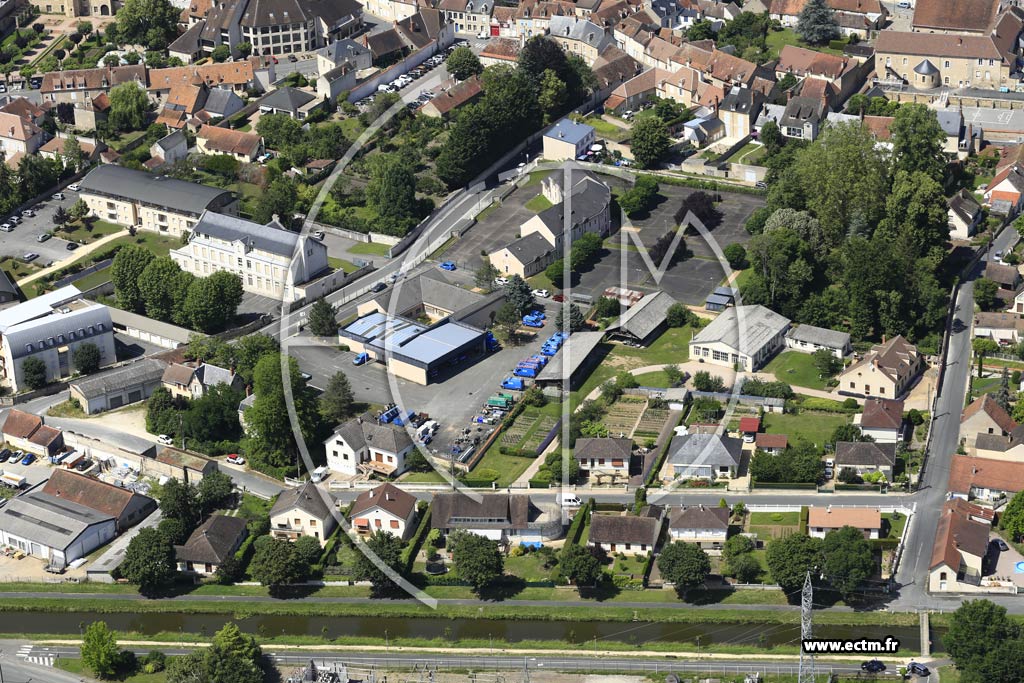Photo arienne de Saint-Amand-Montrond