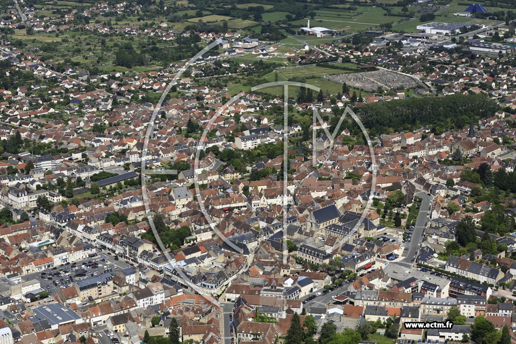 Photo arienne de Saint-Amand-Montrond