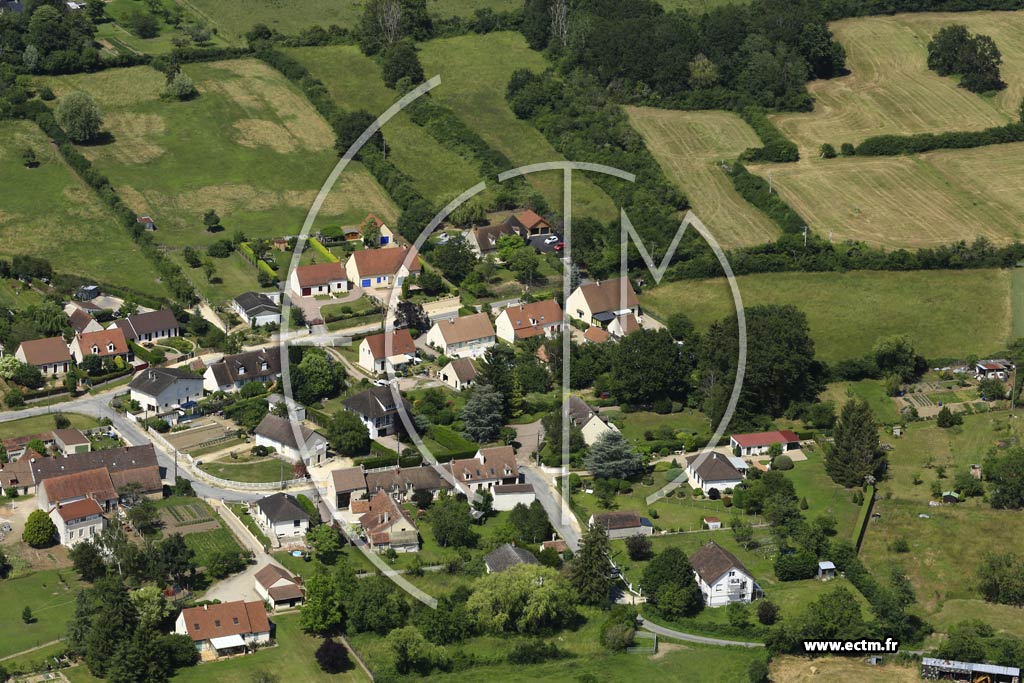 Photo arienne de Saint-Amand-Montrond (Le Calvaire)