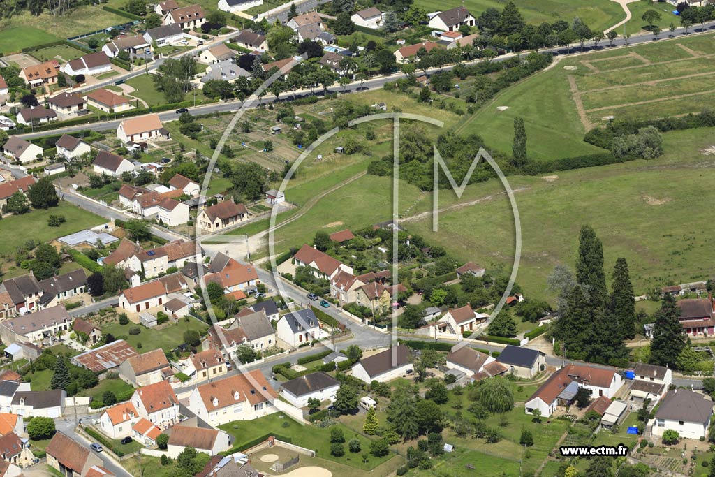 Photo arienne de Saint-Amand-Montrond (Les Sjots)