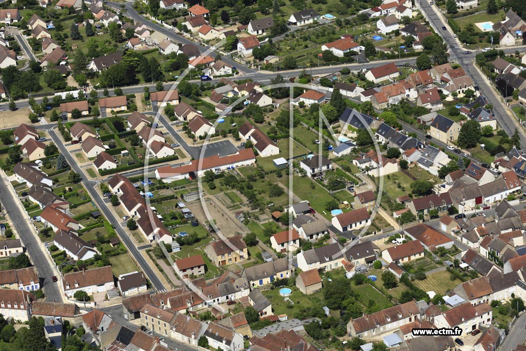 Photo arienne de Saint-Amand-Montrond (Les Sjots)