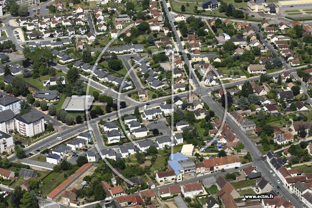 Photo arienne de Saint-Amand-Montrond (Quartier Le Vernet)