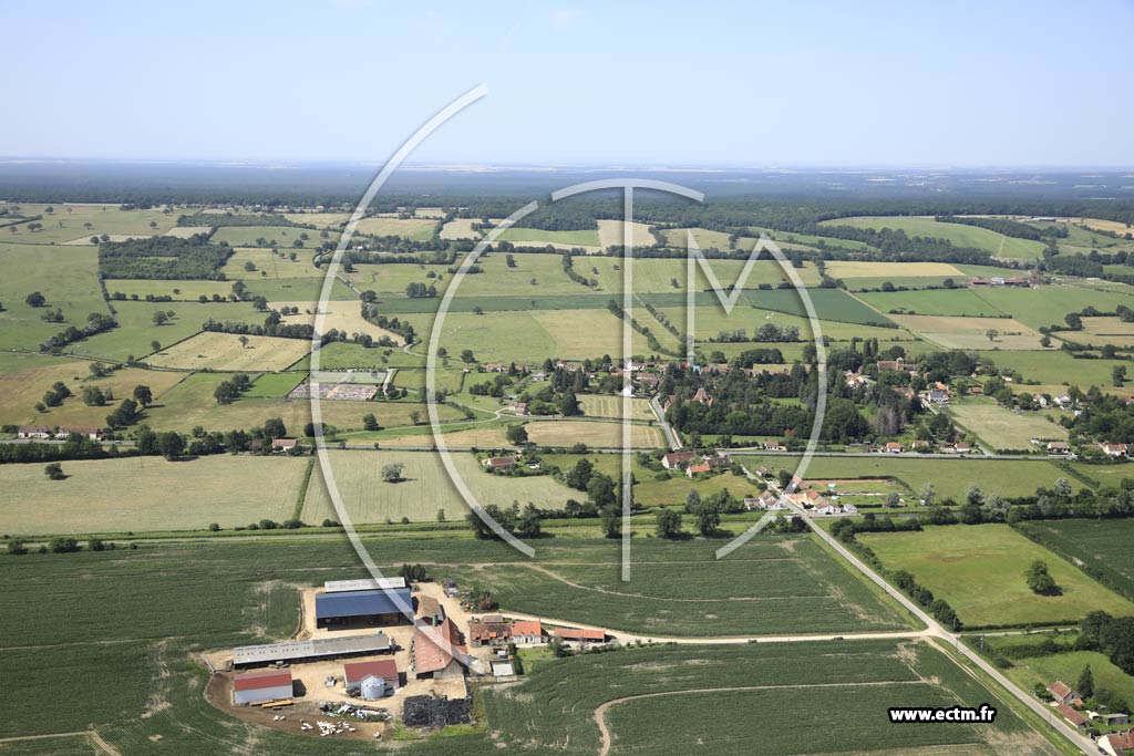 Photo arienne de Saint-Pierre-les-tieux (Le Petit Vernet)