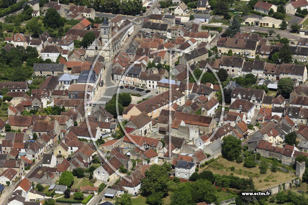 Photo arienne de Coulanges-sur-Yonne