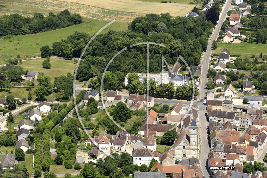 Photo arienne de Coulanges-sur-Yonne