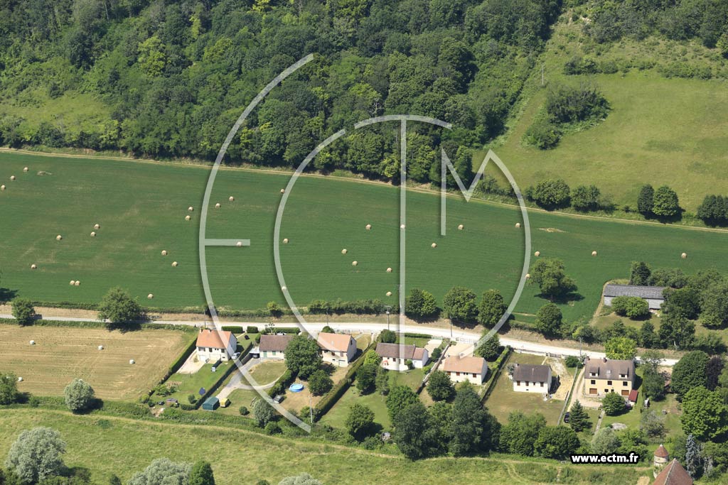 Photo arienne de Courcelles (Chivres)