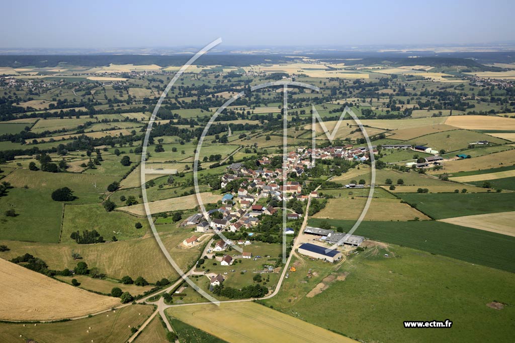Photo arienne de Metz-le-Comte (Champagne)