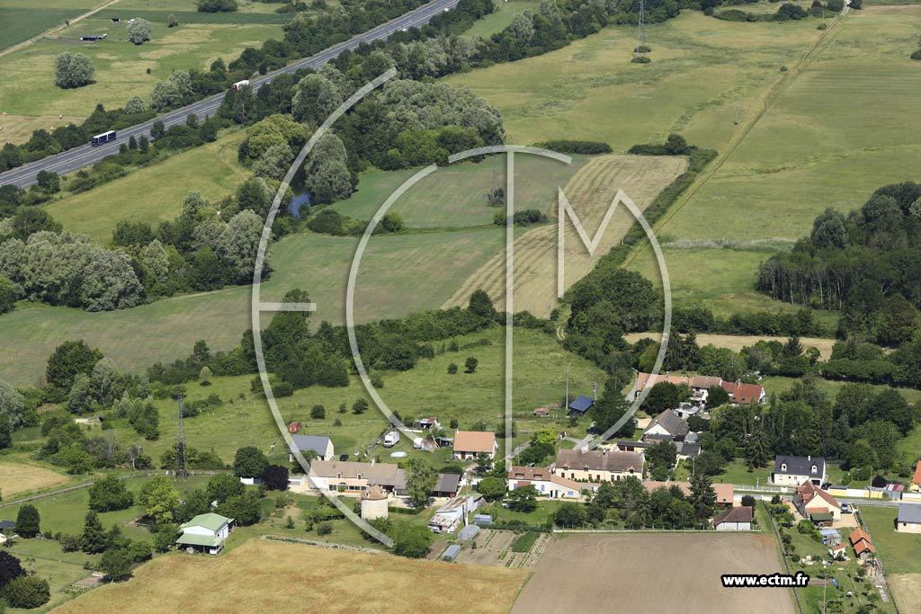 Photo arienne de Focy (Les Varennes)