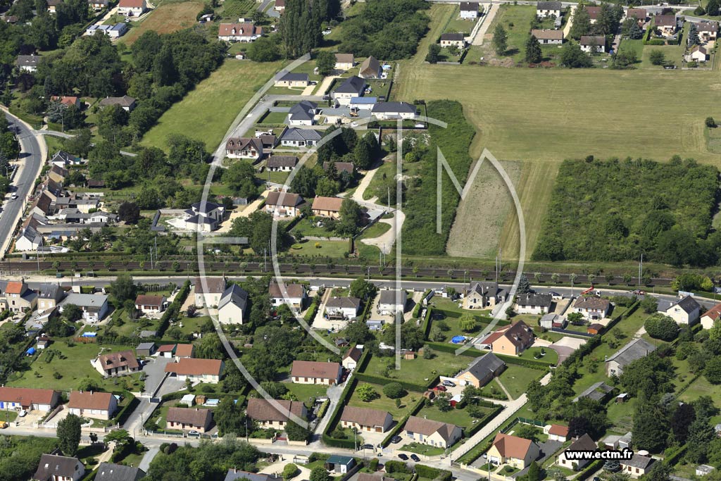 Photo arienne de Mehun-sur-Yvre (Les Ptes)