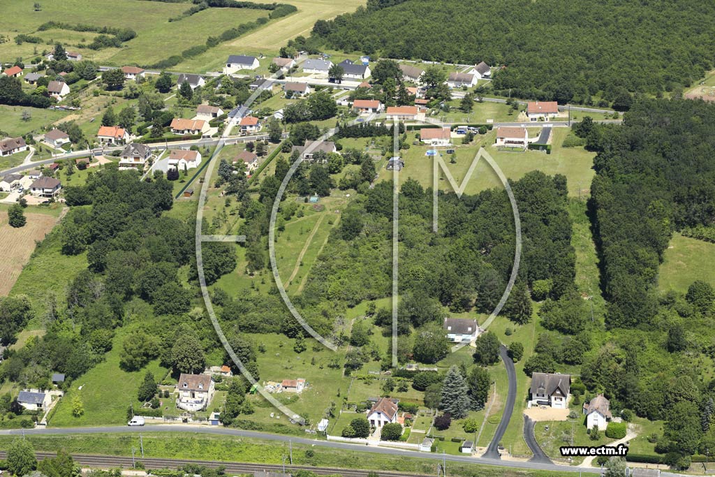 Photo arienne de Mennetou-sur-Cher (La Creveille)