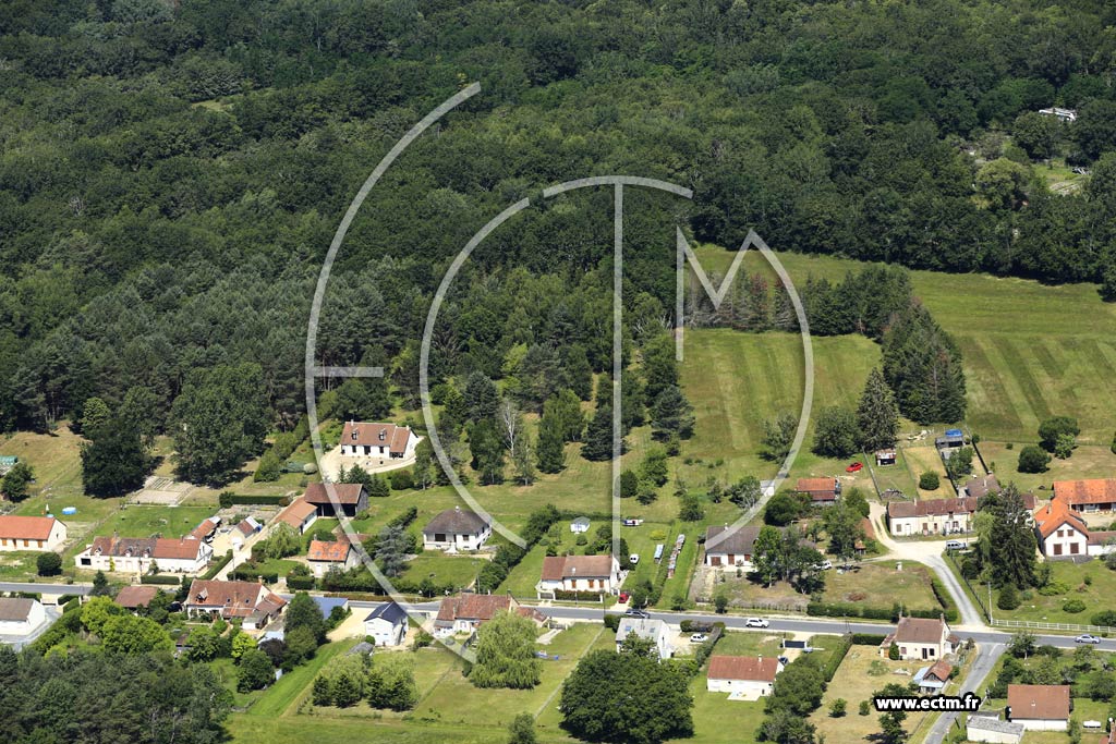 Photo arienne de Neuvy-sur-Barangeon
