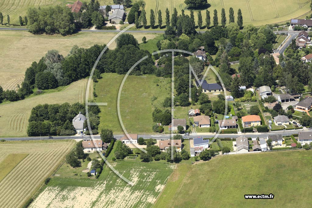 Photo arienne de Saint-Hilaire-de-Court