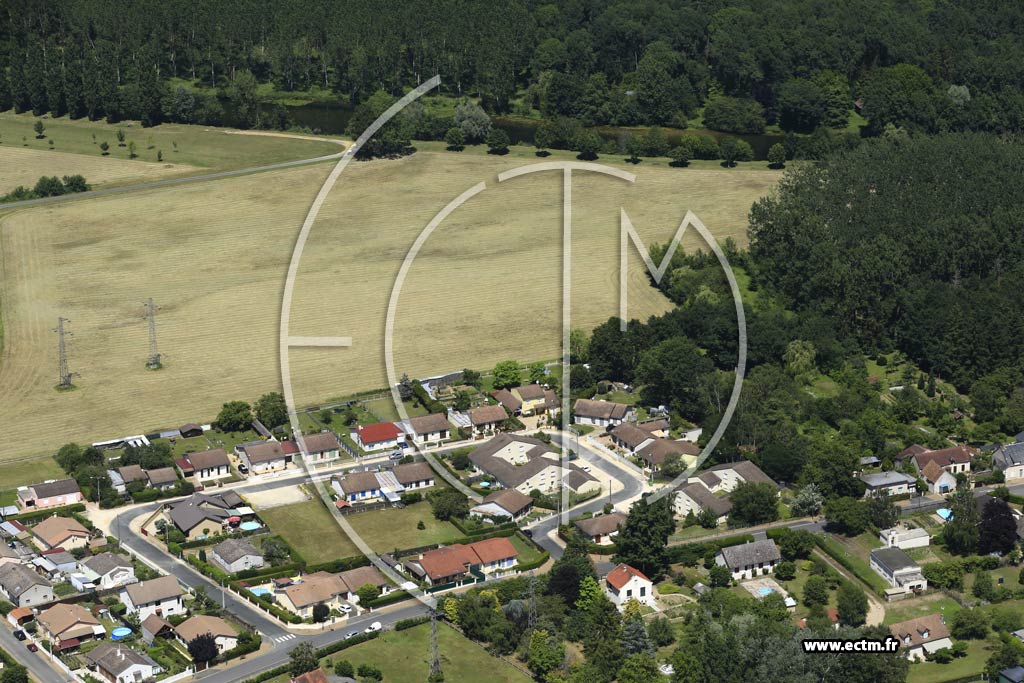 Photo arienne de Saint-Hilaire-de-Court
