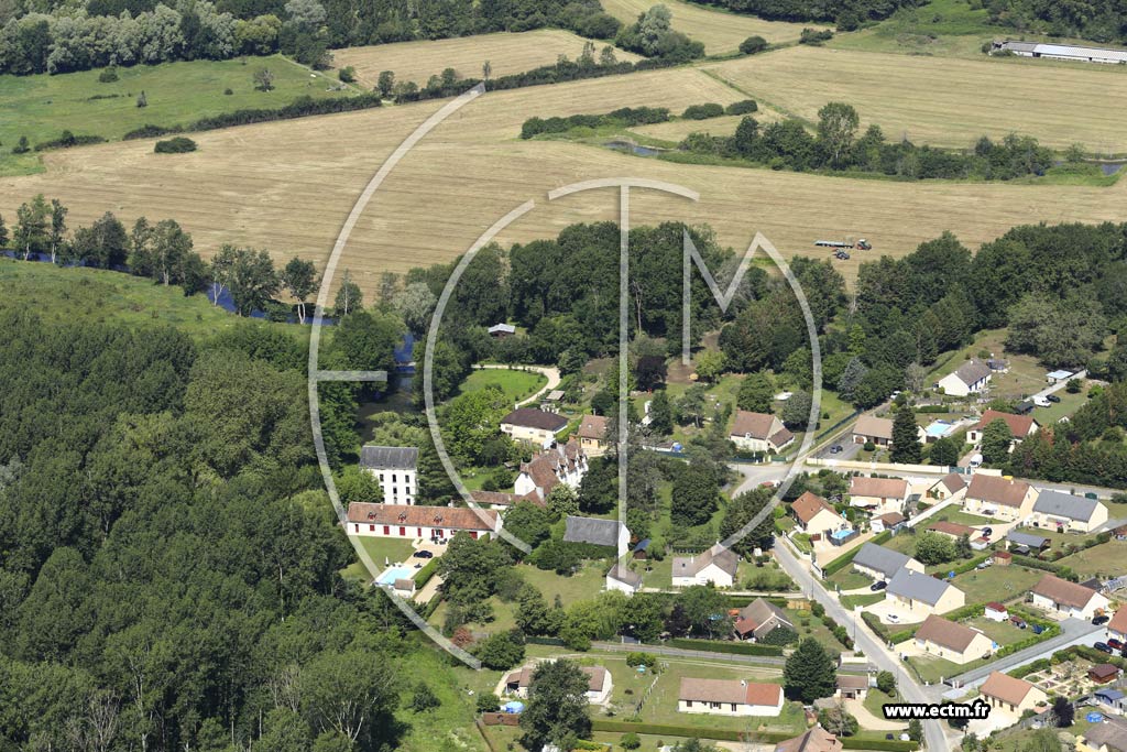 Photo arienne de Vignoux-sur-Barangeon (La Vernusse)