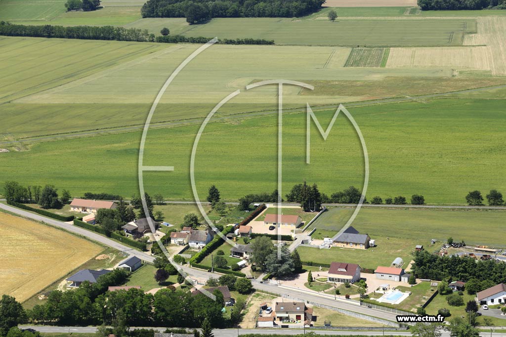 Photo arienne de L'Hpital-le-Mercier (La Plaine)