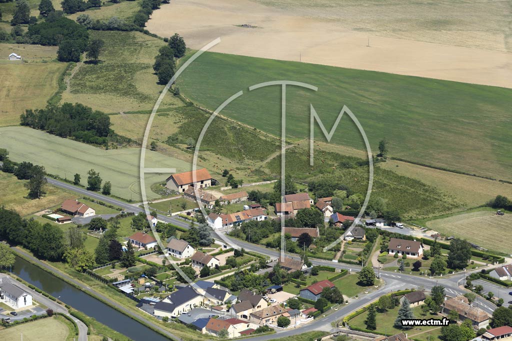 Photo arienne de Pierrefitte-sur-Loire