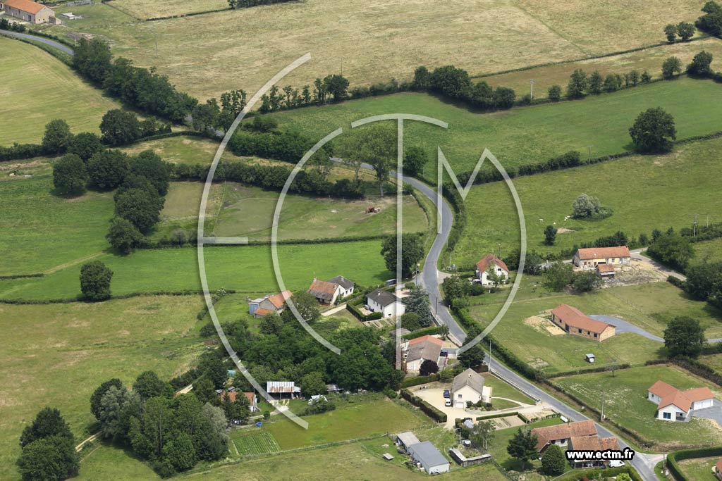 Photo arienne de Saint-Lger-sur-Vouzance (Le Pommier Blanc)