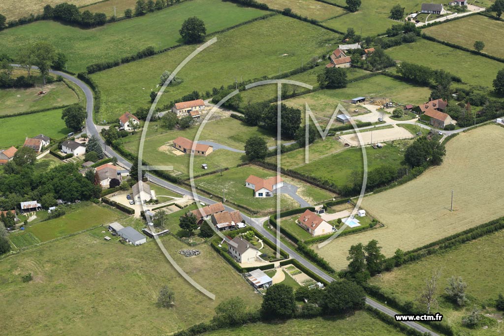 Photo arienne de Saint-Lger-sur-Vouzance (Le Pommier Blanc)