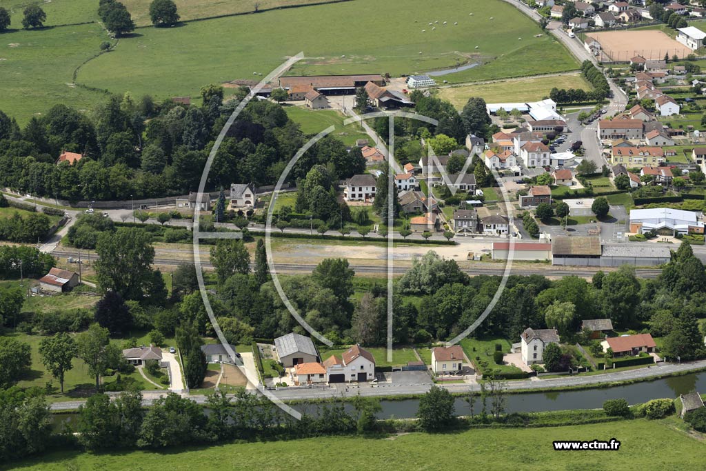 Photo arienne de Ciry-le-Noble