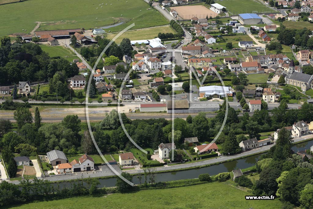 Photo arienne de Ciry-le-Noble