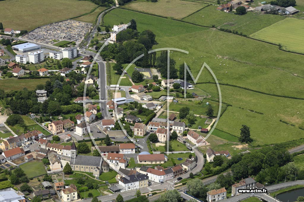 Photo arienne de Ciry-le-Noble