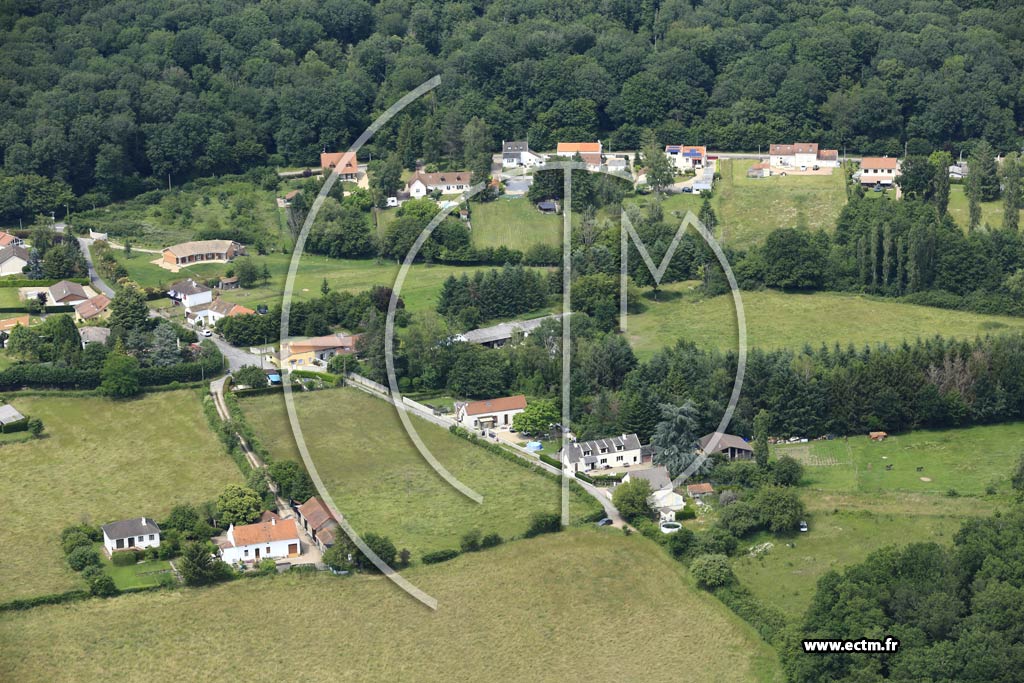 Photo arienne de Ciry-le-Noble (Terre  Martin)