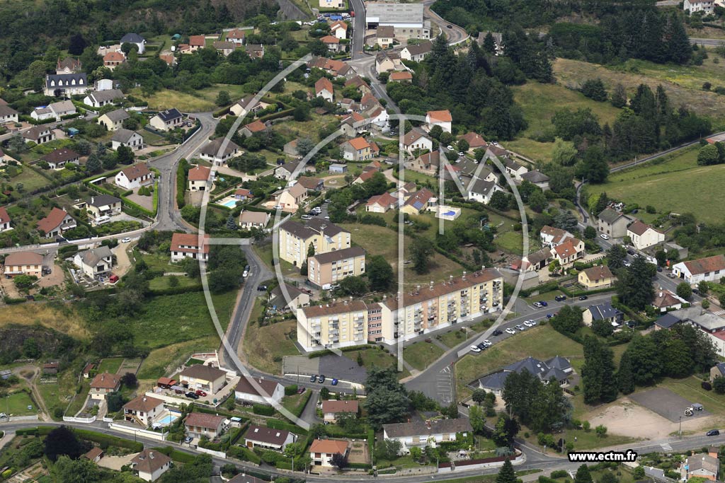 Photo arienne de Montcenis (La Croix de Mission)