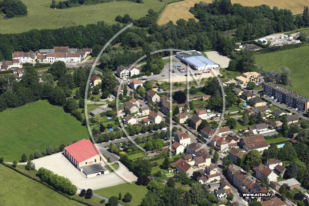 Photo arienne de Saint-Lger-sur-Dheune (En Prbey)