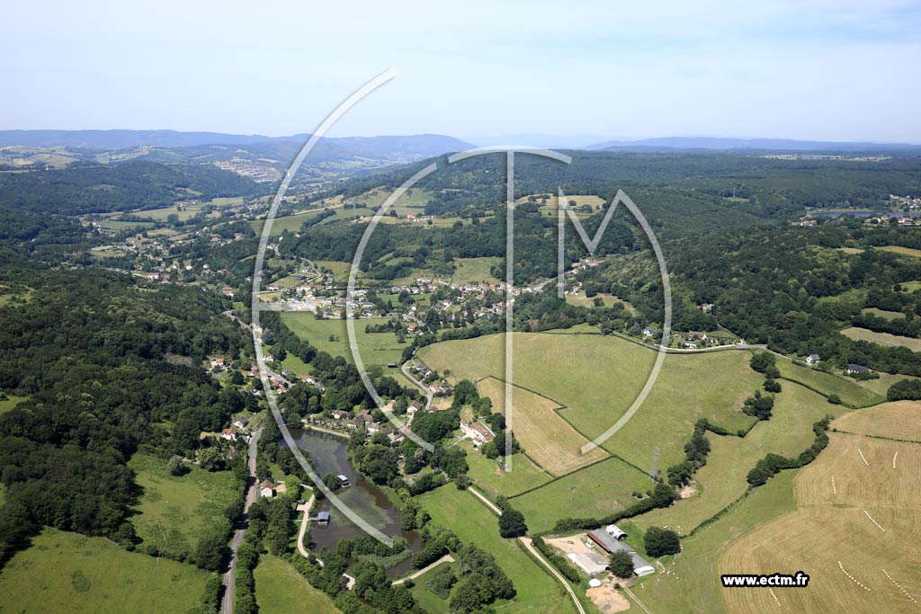 Photo arienne de Saint-Sernin-du-Bois (Gamay)