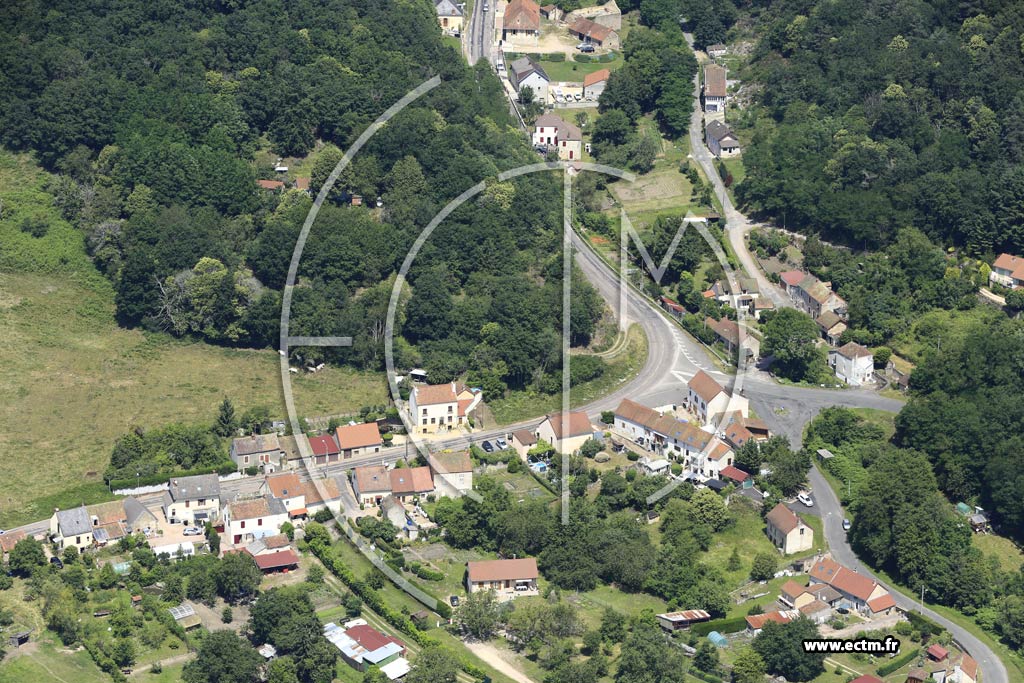 Photo arienne de Saint-Sernin-du-Bois (Gamay)