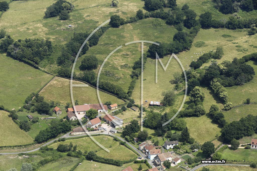 Photo arienne de Saint-Symphorien-de-Marmagne (Entrevaux)